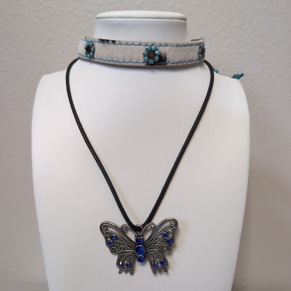 Western Style Choker and Butterfly Pendant Necklace Set